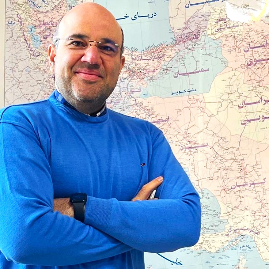 هومن کاغذیان